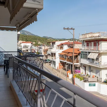 Apartment Sithoniars 2nd Floor Center With Amazing Seaview Neos Marmaras